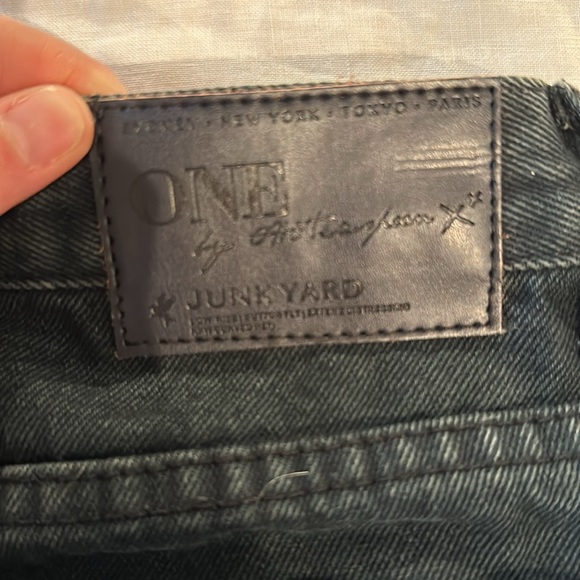 One Teaspoon Junkyard skirt - Picture 3 of 4